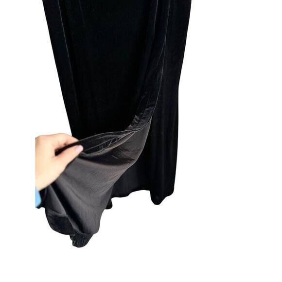 Harve Benard Maxi Skirt Sz 12 Black Velvet Career Old Money Capsule Holiday Goth - Picture 2 of 5
